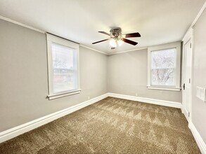 509 E Milwaukee St, Unit 3 in Janesville, WI - Building Photo - Building Photo