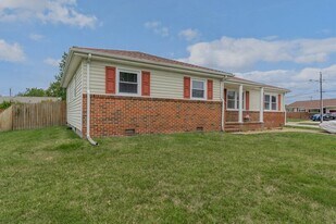 2484 Jasper Ct in Norfolk, VA - Building Photo