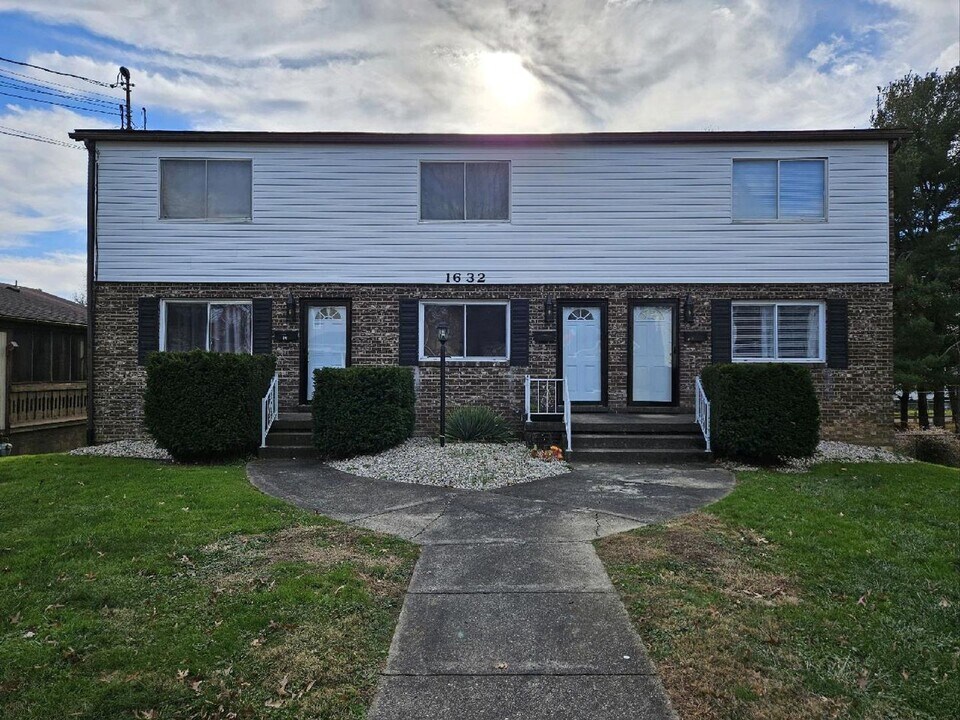 1632 19th St, Unit A in Parkersburg, WV - Building Photo