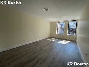 1130 Boylston St in Boston, MA - Building Photo - Building Photo
