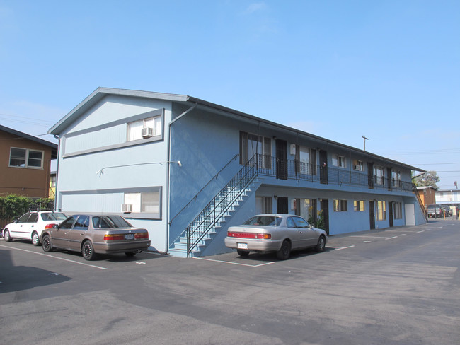15017 Lemoli Ave in Gardena, CA - Foto de edificio - Building Photo
