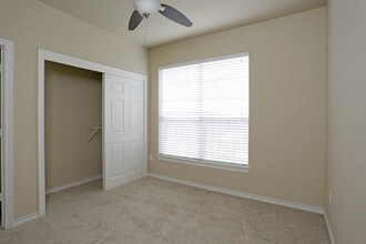 The Brazos in Dallas, TX - Building Photo - Interior Photo