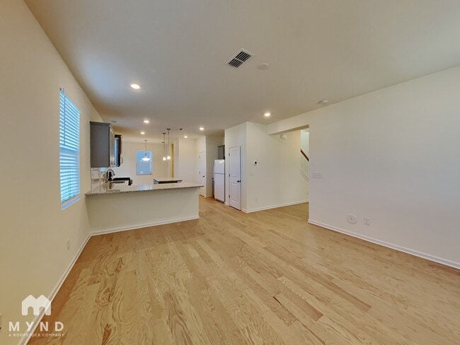 1568 Banham Dr in Lake Park, NC - Foto de edificio - Building Photo