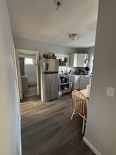 4 Savin Ave, Unit 6 A in Norwood, MA - Building Photo - Building Photo
