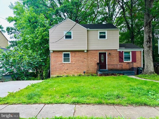 property at 2500 Lake Ave