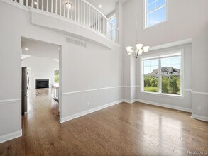 3017 N Spurway Dr, Unit 3017 in Ann Arbor, MI - Foto de edificio - Building Photo