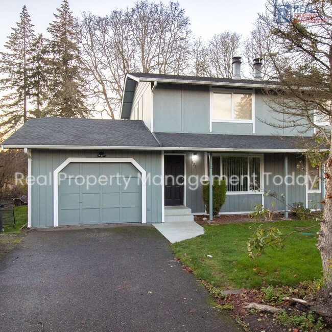 820 196th St E in Spanaway, WA - Building Photo - Building Photo