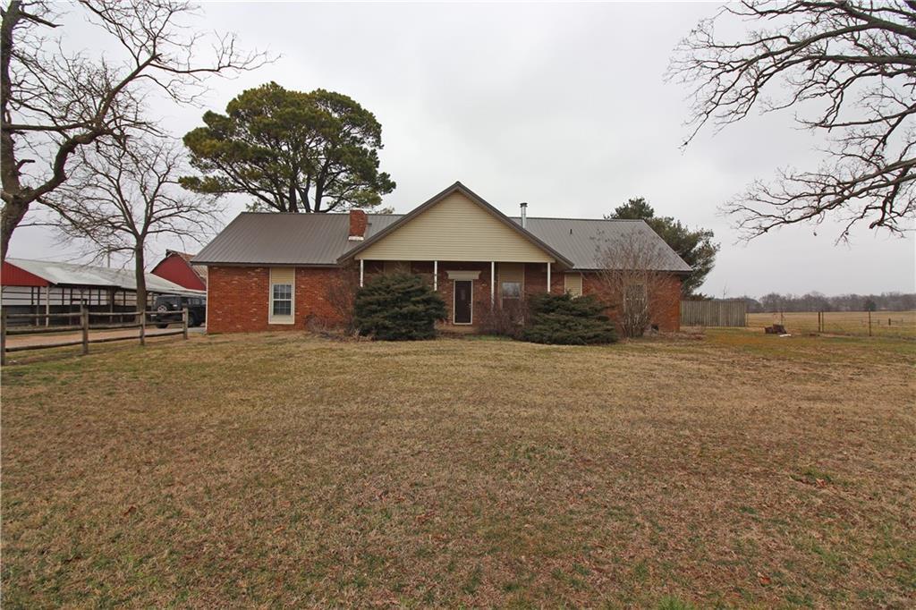 2210 Kinyon Rd in Centerton, AR - Building Photo