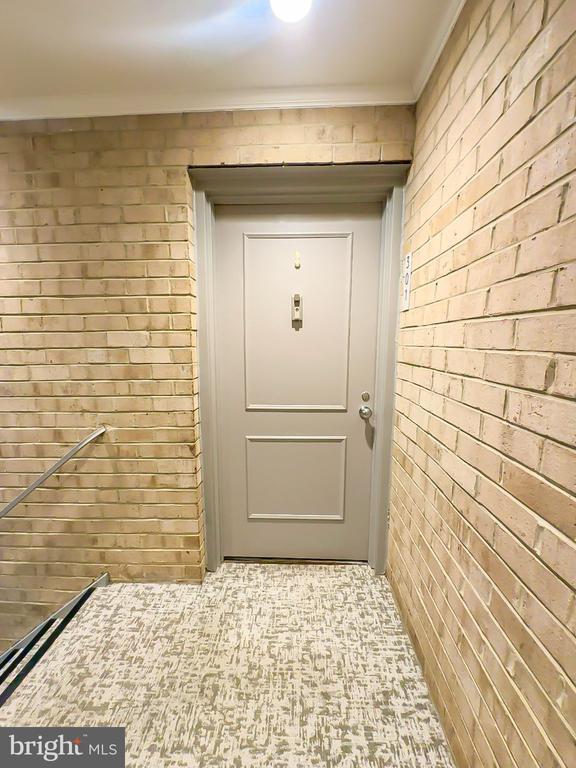 6 Monroe St in Rockville, MD - Building Photo - Building Photo