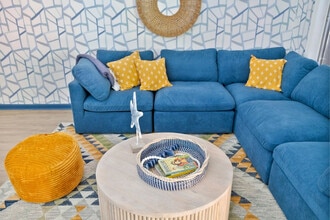 2A Cherry Ln, Unit SI ID1466630P in Airmont, NY - Building Photo - Building Photo