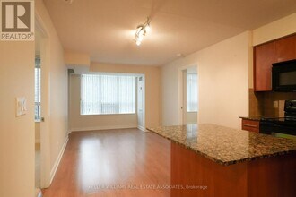 330-330 Burnhamthorpe Rd W in Mississauga, ON - Building Photo - Building Photo