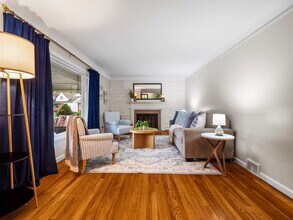 386 Walworth Ave, Unit SI ID1496104P in Euclid, OH - Foto de edificio - Building Photo