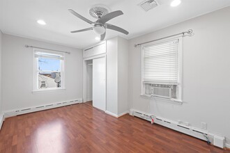 69 Columbia Ave in Jersey City, NJ - Building Photo - Building Photo
