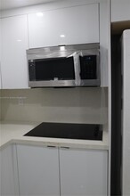 1212 N 22nd Ave-Unit -2 in Hollywood, FL - Building Photo - Building Photo