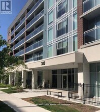 308 Lester St in Waterloo, ON - Building Photo - Building Photo