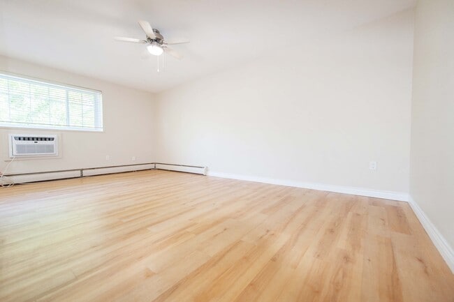 property at 1080 Moncton Av