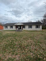 141 Quita Cir in Lebanon, TN - Building Photo