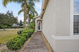 15802 Cobble Mill Dr in Wimauma, FL - Building Photo - Building Photo