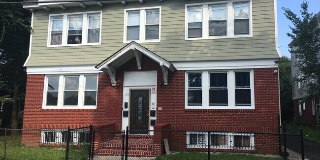 170 Union Ave in Irvington, NJ - Building Photo - Building Photo