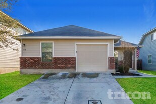 5118 Badland Beacon in Converse, TX - Building Photo