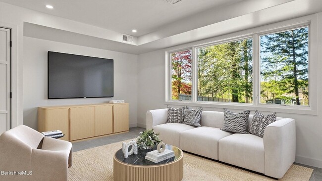 property at 29 Chestnut Rd