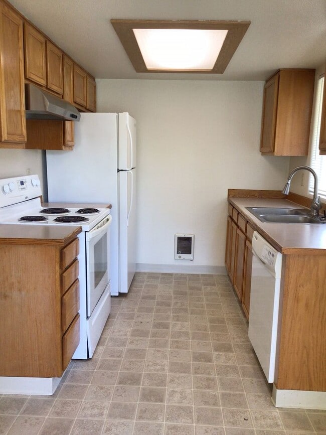 3828 O St in Vancouver, WA - Building Photo - Building Photo