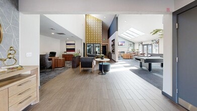 Ellyson Apartment Homes in Tacoma, WA - Foto de edificio - Building Photo