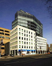 1 York St in New York, NY - Foto de edificio - Building Photo