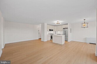 8830 Piney Branch Rd in Silver Spring, MD - Building Photo - Building Photo