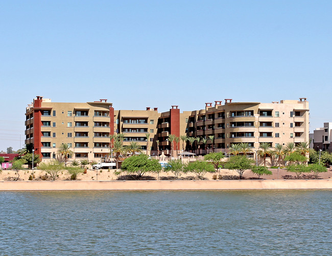 Northshore Condominiums in Tempe, AZ - Building Photo - Building Photo