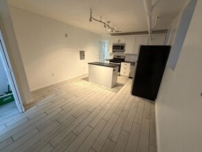 118 Corbin Ave in Jersey City, NJ - Building Photo - Building Photo