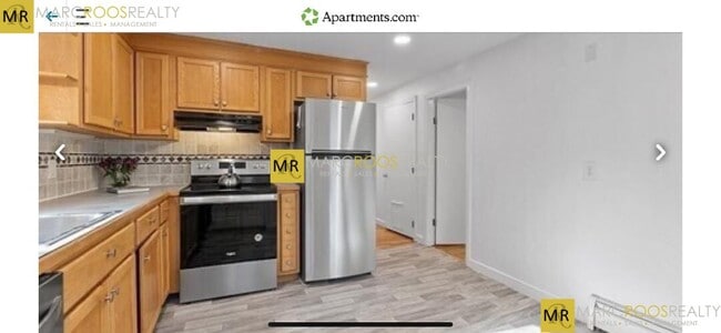 7 Sunnyside Ave in Wellesley, MA - Building Photo - Building Photo