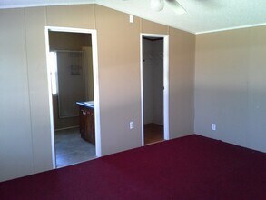 2612 Bailey Rd in Leesville, LA - Building Photo - Building Photo