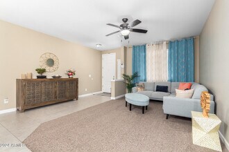 15856 N 76th Ave in Peoria, AZ - Building Photo - Building Photo