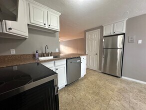 10 Tideview Path, Unit 18 in Plymouth, MA - Building Photo - Building Photo