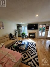 1064 Alenmede Crescent in Ottawa, ON - Building Photo - Building Photo