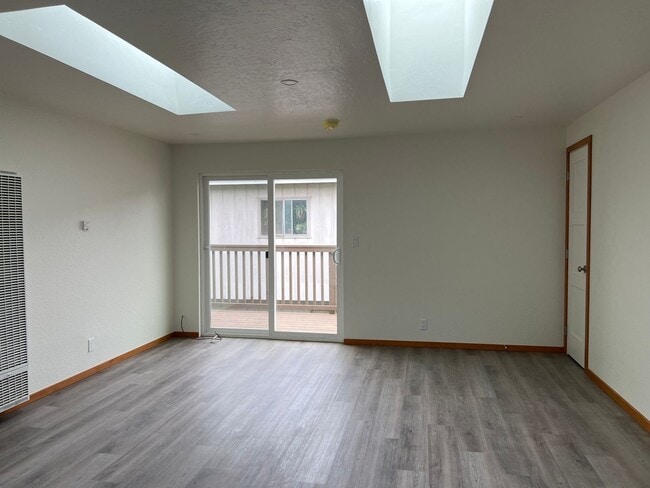 187 F St in Arcata, CA - Building Photo - Building Photo