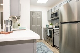 Preston at Hillwood in Murfreesboro, TN - Building Photo