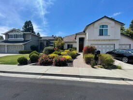25 Stanton Ct in Danville, CA - Building Photo
