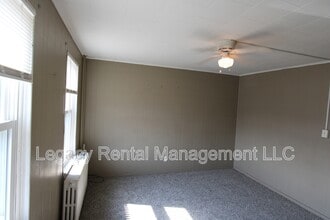 426 1/2 S Poplar St in Hazleton, PA - Building Photo - Building Photo