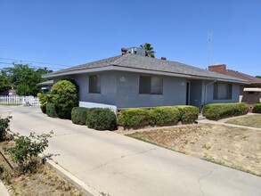 3363 E Terrace Ave in Fresno, CA - Building Photo - Building Photo