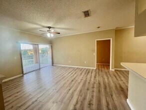 424 Arbor Lakes Cir in Sanford, FL - Building Photo - Building Photo