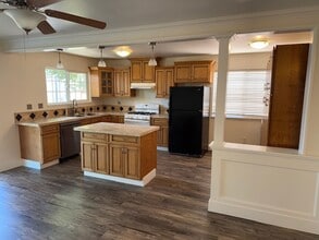 113 Mesa Ct in Vacaville, CA - Building Photo - Building Photo