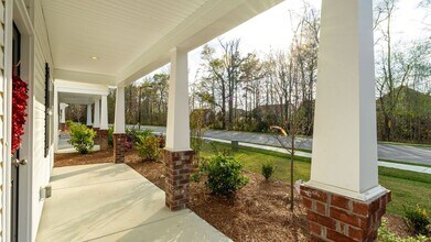 8206 S Antler Dr in North Charleston, SC - Building Photo - Building Photo