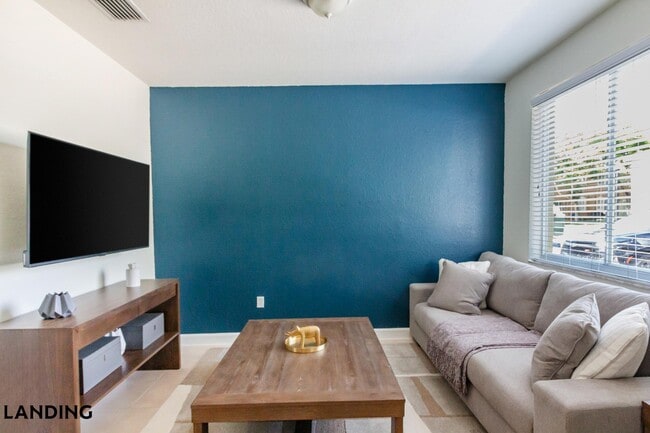 1140 SE 24th Rd, Unit 63-1205 in Homestead, FL - Foto de edificio - Building Photo