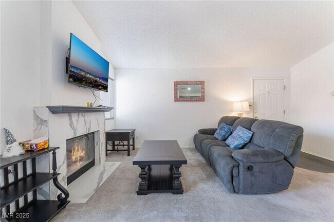 property at 840 Yacht Harbor Dr
