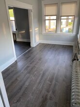 1500 Dormont Ave, Unit 2 in Pittsburgh, PA - Foto de edificio - Building Photo