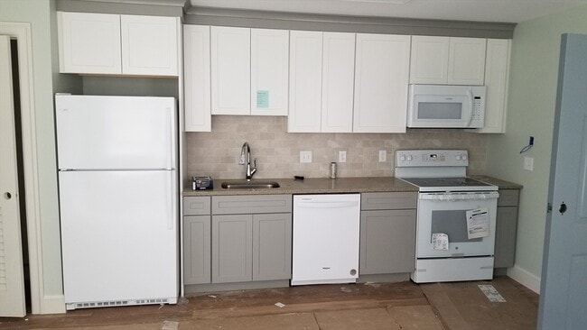 462 Main St in Amherst, MA - Building Photo - Building Photo