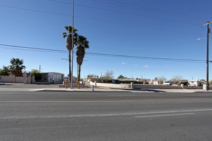 Las Casitas Mobile Home Park Apartments