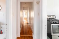 123 Boston St photo'